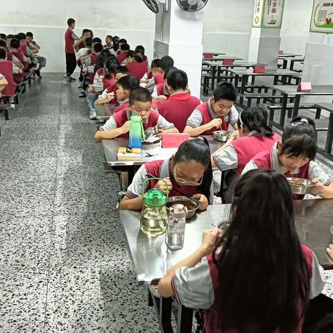 班级风采！ 文康学校六年级一班！