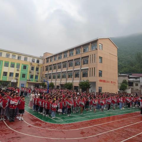 身心健康    快乐成长——保康县文康学校“六一”节目汇演