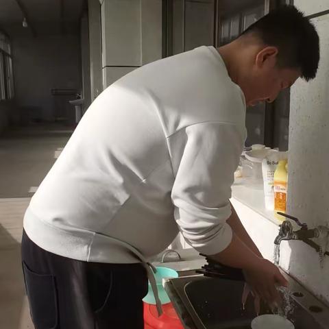 23机器人家务作业