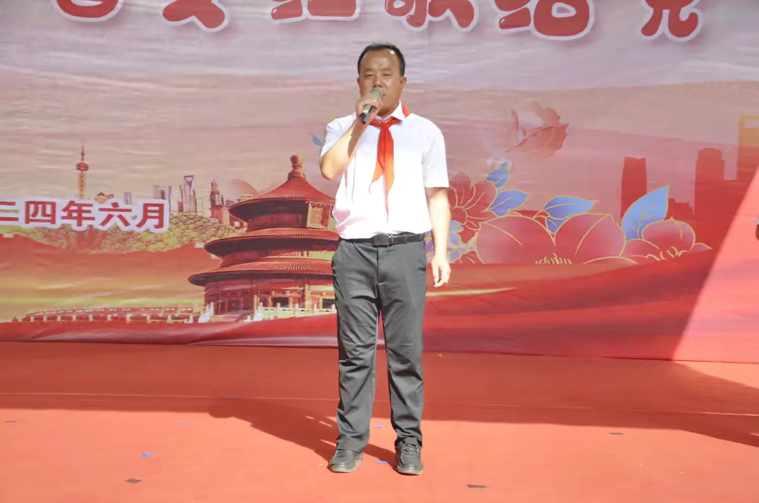 —潞州区梅辉坡小学庆六一暨第二十一届校园文化艺术节