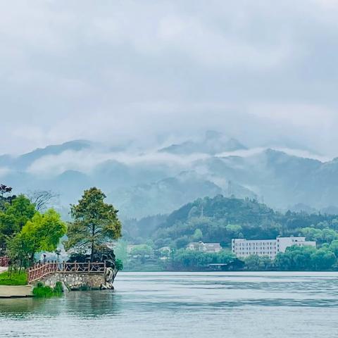西风潭上飞奇景 文化涛澜荡清流——辰溪县乡土文化研究会傅家湾之行