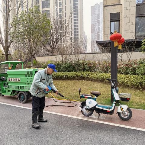 践行雷锋精神，共筑美好家园