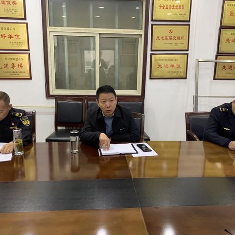 雁塔区交通运输局组织召开汽修行业2023年秋冬季大气污染防治攻坚及安全生产工作推进会