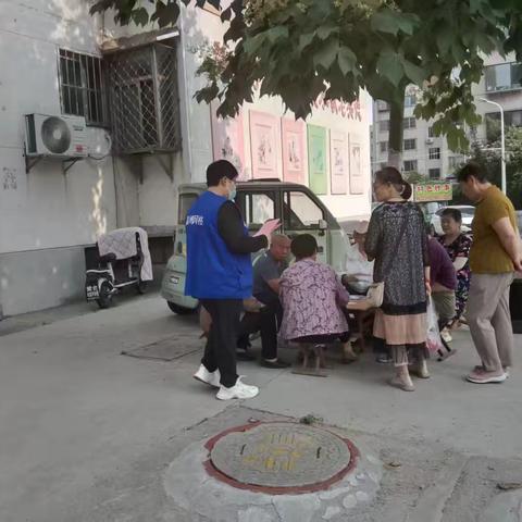 政策宣讲进家门 贴心服务暖民心