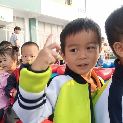 记录小可爱们在幼儿园的一些精彩瞬间