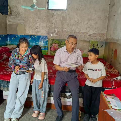 家访暖童心 携手伴成长 ——苏武镇新河完全小学开展2025年暑假家访及送教上门志愿服务活动