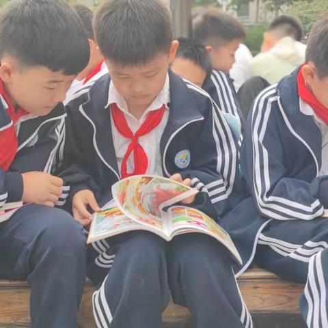 书，我们永远的朋友                   ——莒南县第四小学第四届“读书节”五年级“读书漂流”活动总结