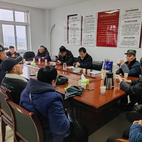 市检察院退休干部党支部召开专题组织生活会和民主评议党员会议