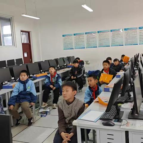 高新实小AR编程班