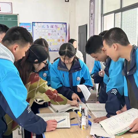 以青春之我，逐华夏之阳——H2202班