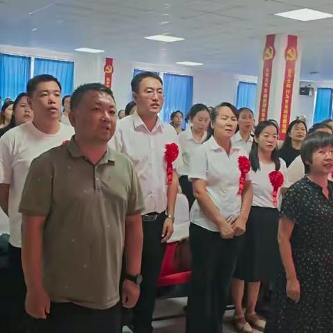 聚力收官促发展 笃行实干启新程——高昌区第三中学2025-2026学年第二学期期末教职工大会圆满落幕