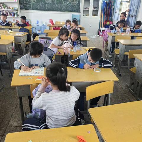 【手工课堂】“我动手 我快乐”前进小学手工小课堂