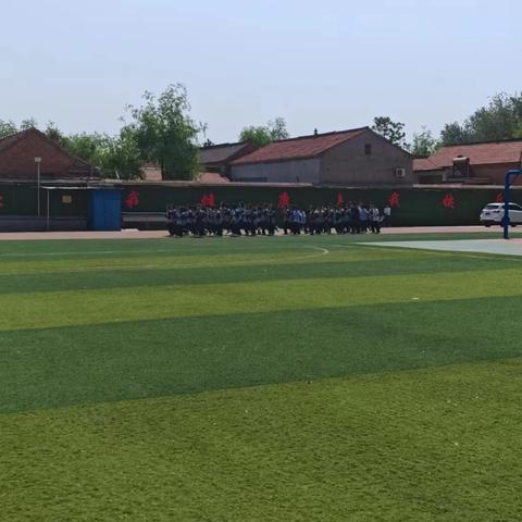 曲周县第三中学音体美组体育公开课教研活动