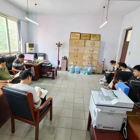 “迎七一诵读经典， 献礼党的诞辰”，邯郸市农业农村局农业技术推广站党支部开展6月份主题党日活动