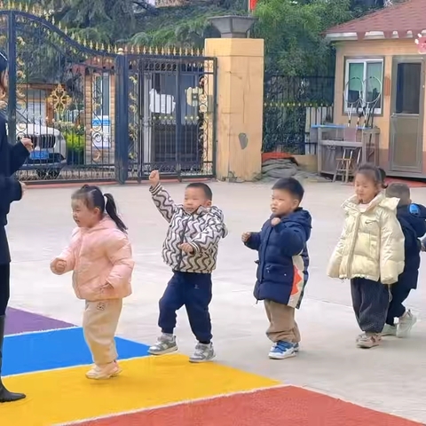 在冬日里撒下快乐的种子——临沂高新区城区中心幼儿园小五班·大雪主题活动合集