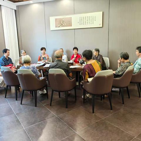 石室小学退休小组纪念抗日战争80周年活动纪实