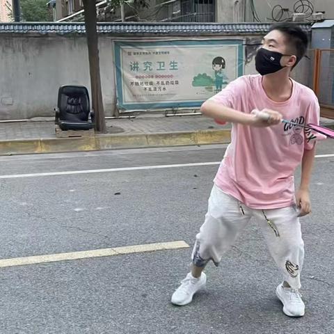 青春正当时，运动不打烊——秦都中学九年级部暑期体育实践侧记