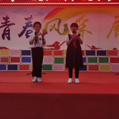 黄土梁子镇中心小学“诵读经典，诵读红色”读书大讲堂活动