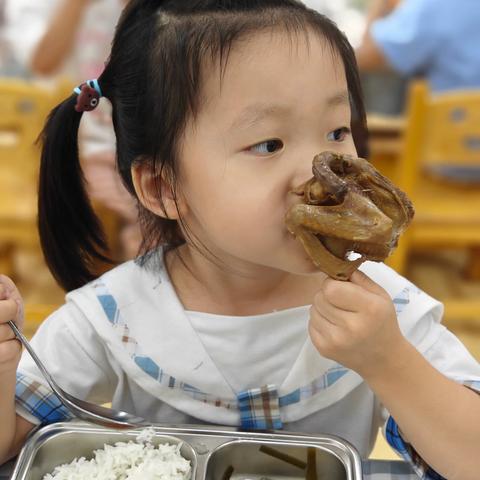 小二班精彩瞬间（第三周2）