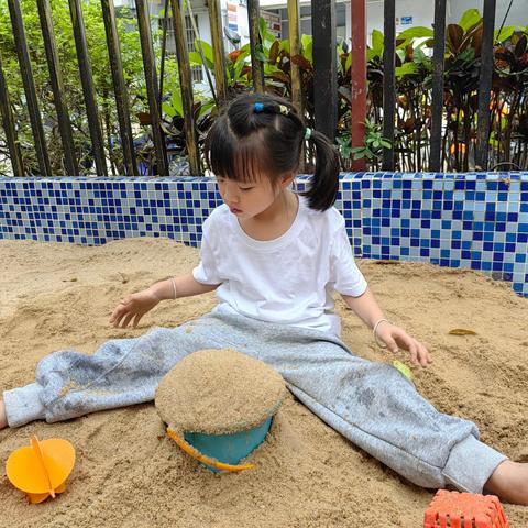 小二班精彩瞬间（第三周）