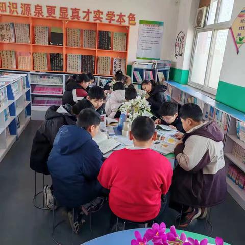 阅读书香润童心，阅读伴成长