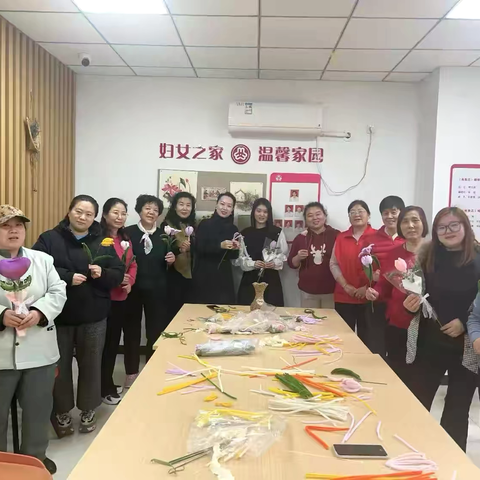 建华南街道南焦社区妇联 ‍开展“三八”妇女节家政进社区活动
