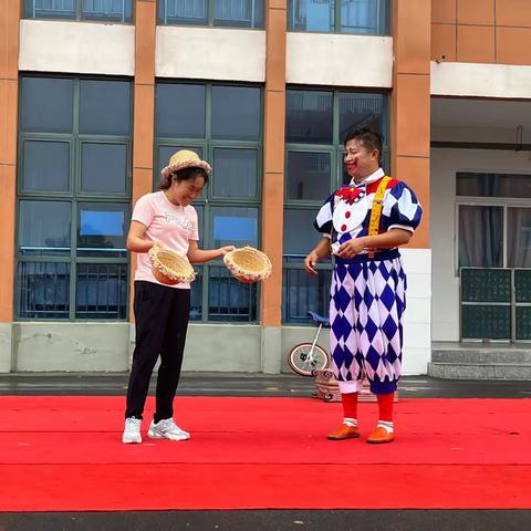 戏曲润童心，文化共传承——固镇县石湖小学“戏曲进校园”活动