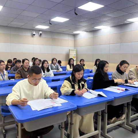 粉墨凝初心，诵读传师情——广信区五府山小学语文学科教师基本功大赛