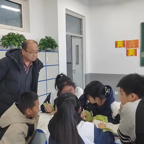 以“检”促教 以“查”提升 ——中学教研室领导莅临将军营学校视导检查