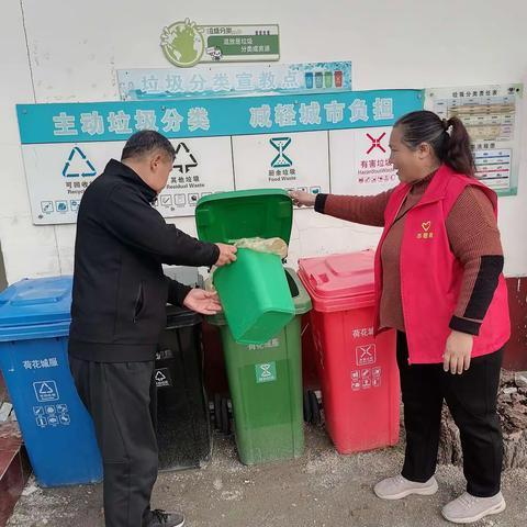 荷花路街道桃园村垃圾分类工作持续宣传