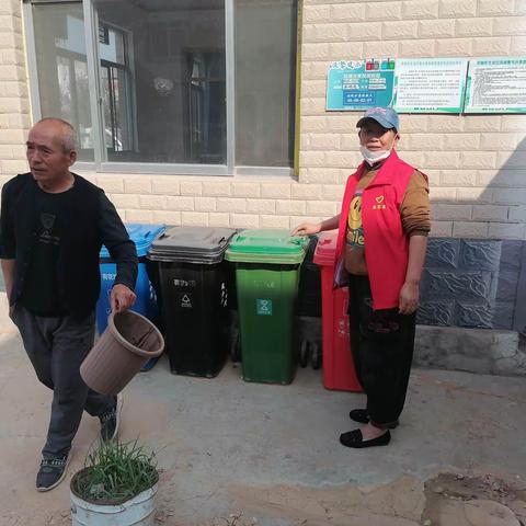 荷花路街道桃园村垃圾分类工作持续宣传