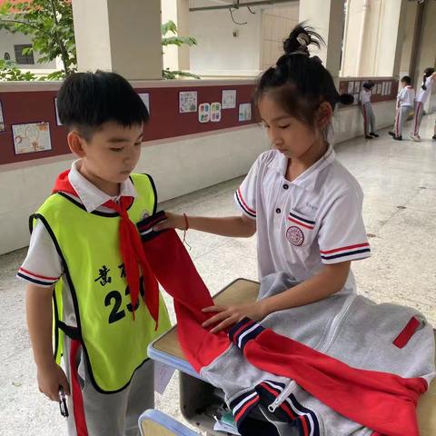 校园生活技能赛：小能手的整理课堂