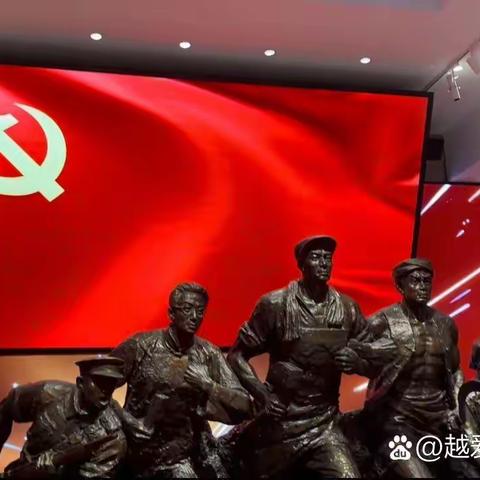 缅怀伟大领袖毛主席诞辰132周年纪念活动，2025年12月26日是毛主席诞辰纪念日，坚守忠诚使命，传承红色文化。