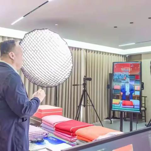 村官变主播！肥乡区展开“一品一播”村两委干部专场培训活动