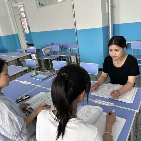 “教”学路漫漫，“研”途皆风景——永清县第四小学四年级数学组教研活动