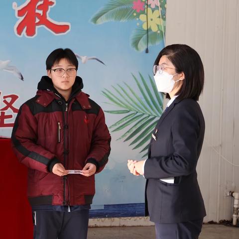 锦州银行丹东分行营业部开展                         整治拒收人民币专项宣教活动进校园活动