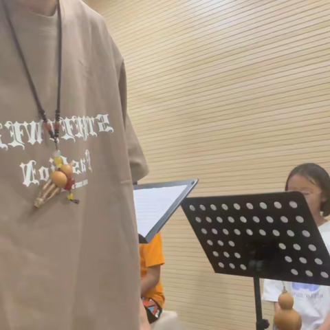 秦丝韵李坤的简篇