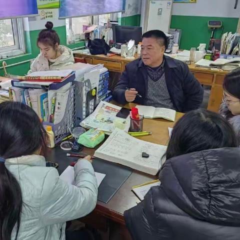 作文教研，研中成长——卫辉市庞寨乡柳位完小语文教研活动