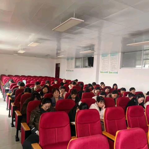 强镇筑基在行动—— 长城镇中心小学语文、道德 教学工作会议暨单元研讨活动