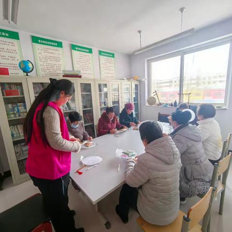 乐安街道富强社区“妙手慧心，至扇至美”妇女节活动