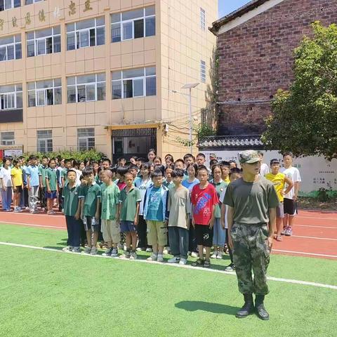 霞峰中学七年级新学期行为规范教育