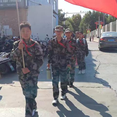 “法治伴成长，青春护航路”｜参观区青少年活动中心法治教育展示厅
