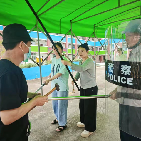 演练记于心 安全践于行——清流县灵地中心幼儿园反恐防暴演练活动