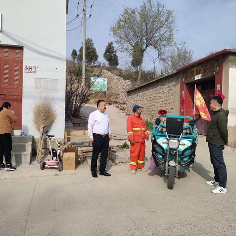 张天井村开展“森林防火及文明祭祀”志愿服务活动