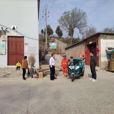 张天井村文明实践站清明文明祭扫志愿服务活动