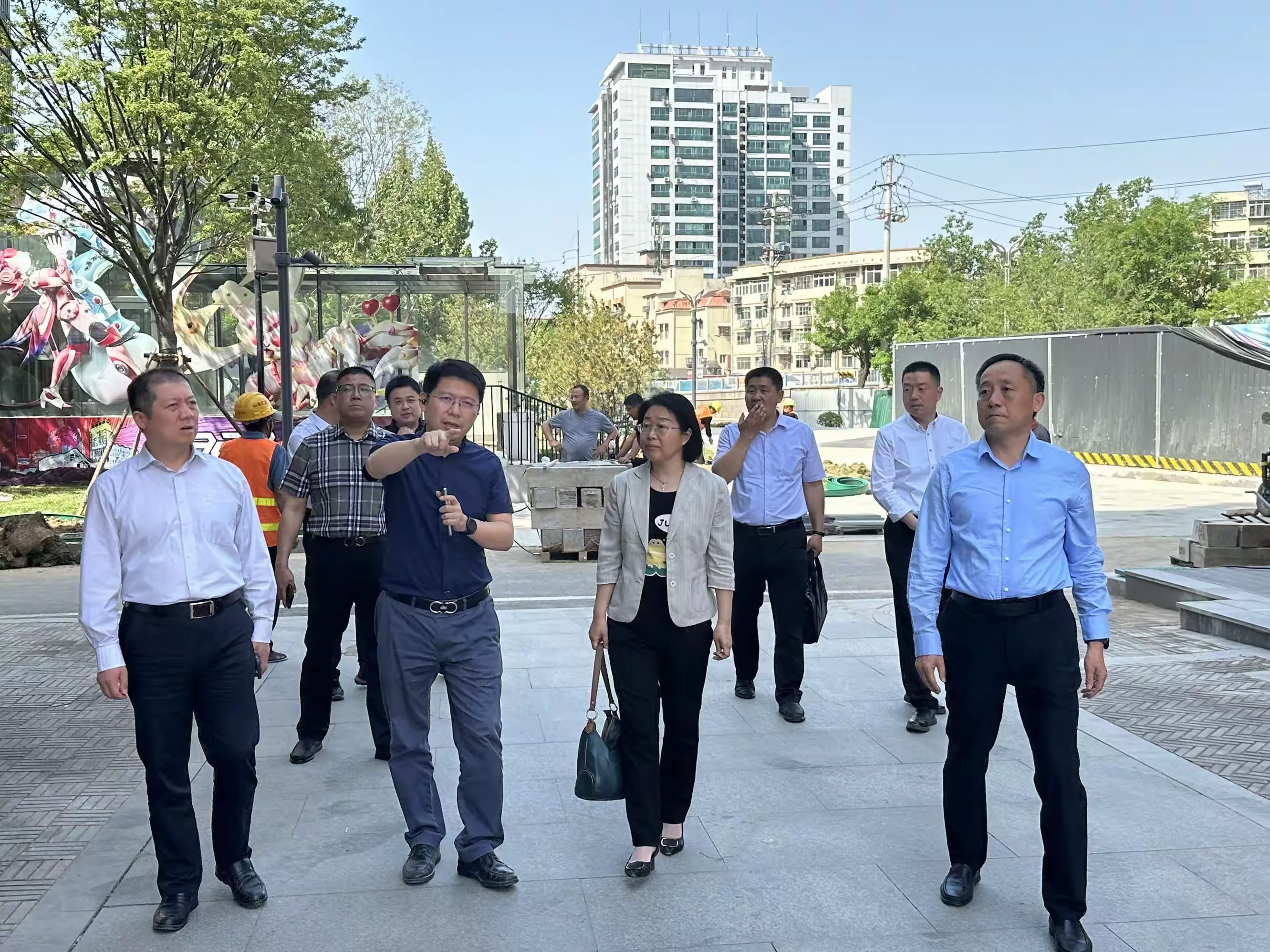 简篇-山东省委港澳台办、济南市委港澳台办到官扎营街道1922新媒体电竞产业园指导海峡两岸青年创业基地创建工作