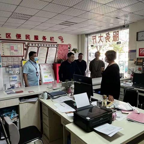 新兴街道党工委书记朱旭浩带队开展安全生产暗访暗查工作