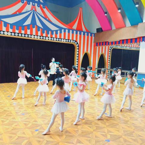 👧🧚舞蹈👧🧚