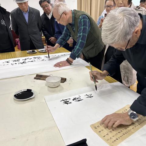 笔墨酣畅润金秋     泰州市老年书画协会海陵分会 书法兴趣组笔会