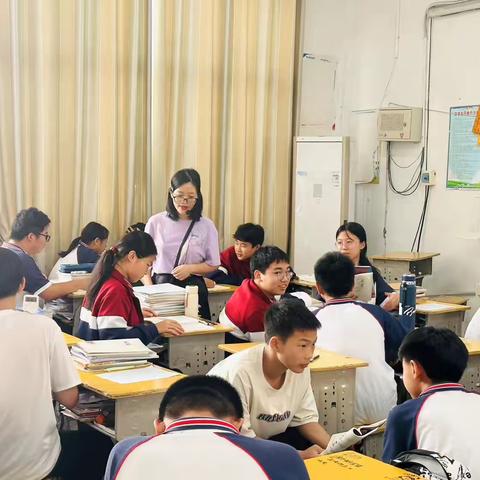 政治教研组活动